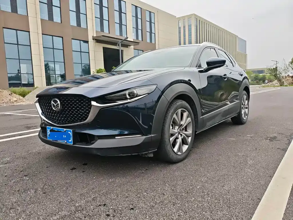 Mazda CX-30 — фото 1