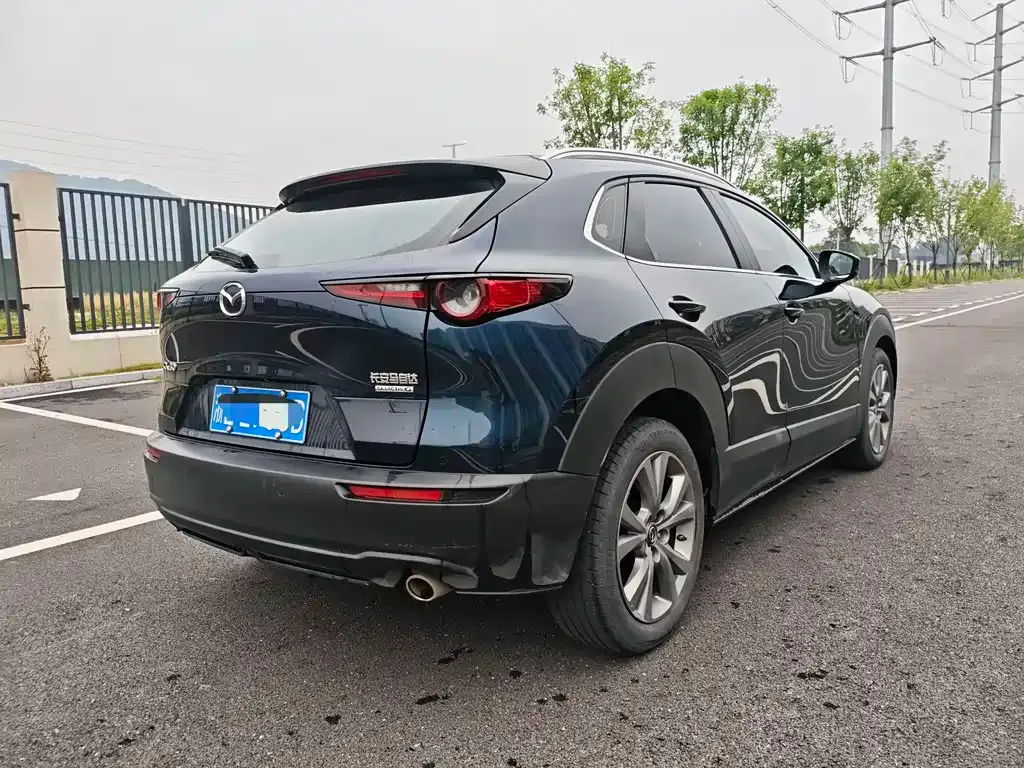 Mazda CX-30 — фото 9