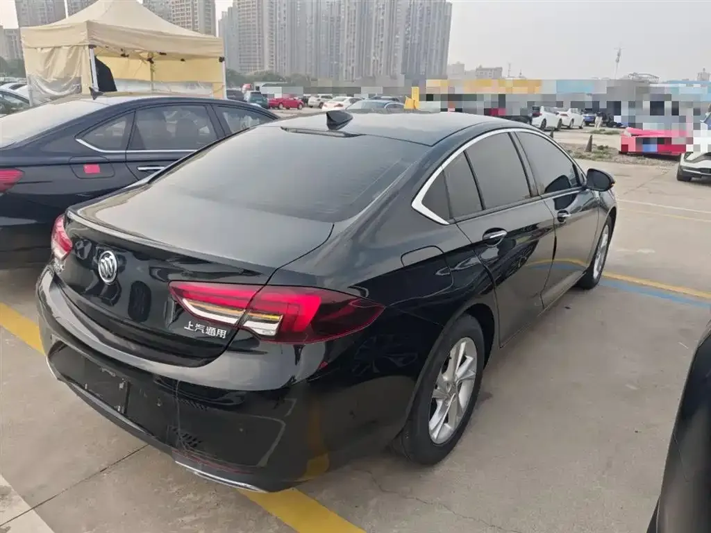 Buick Regal — фото 10