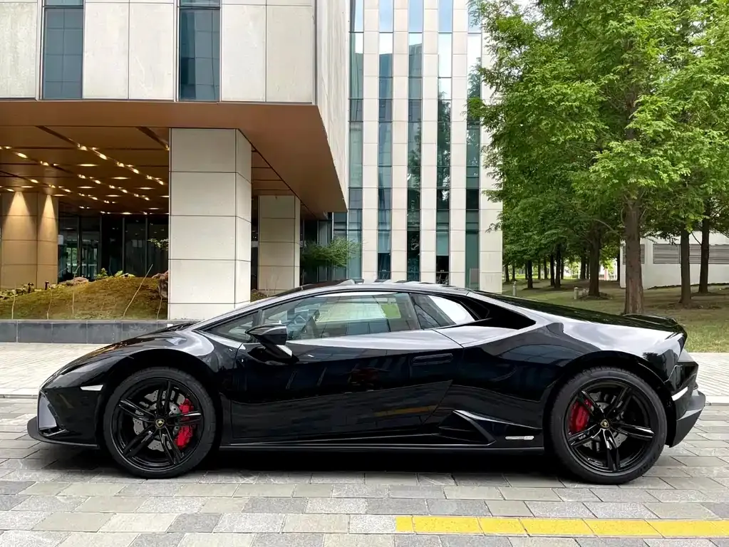 Lamborghini Huracan 2021 из CN, фото 5