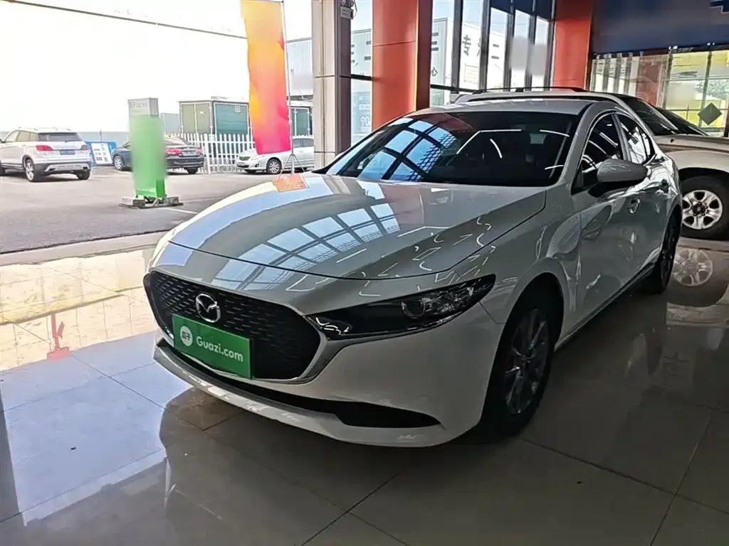 Mazda 3 Axela 2021 из CN, фото 4