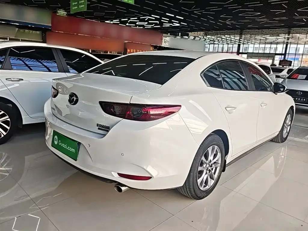 Mazda 3 Axela 2021 из CN, фото 6