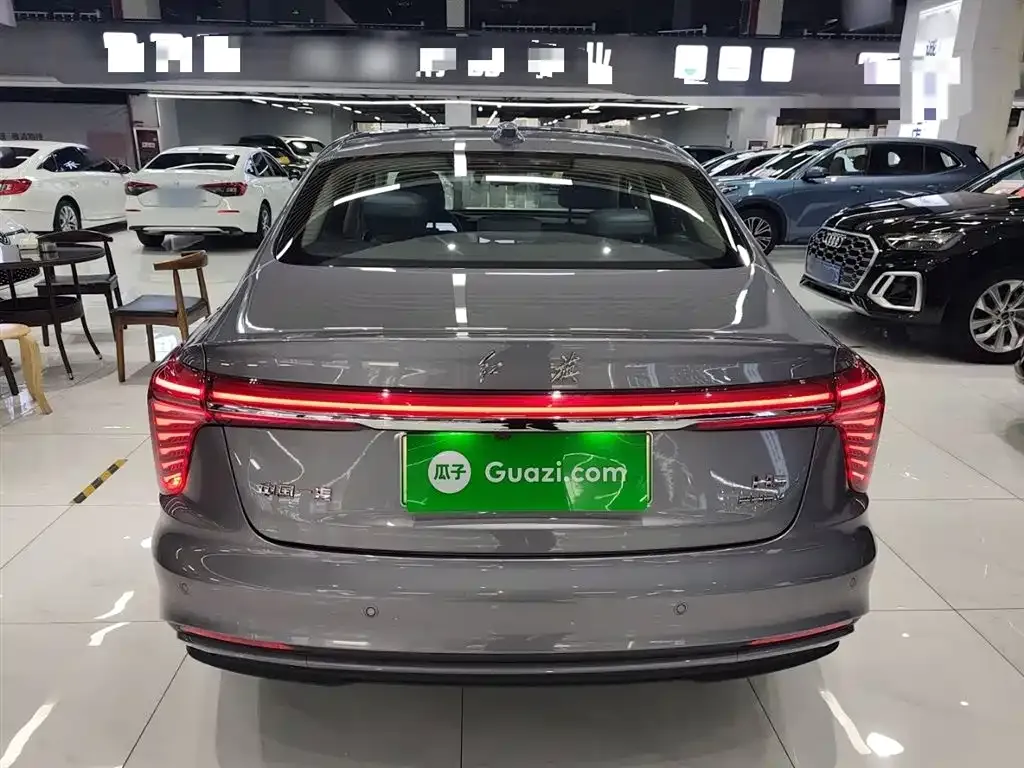 Hongqi H5 PHEV 2025 из CN, фото 8