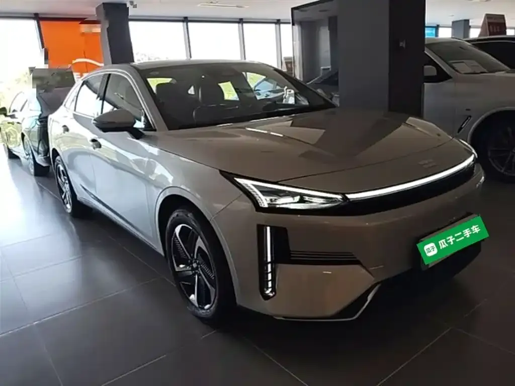 Geely Galaxy L6 2025 из CN, фото 6