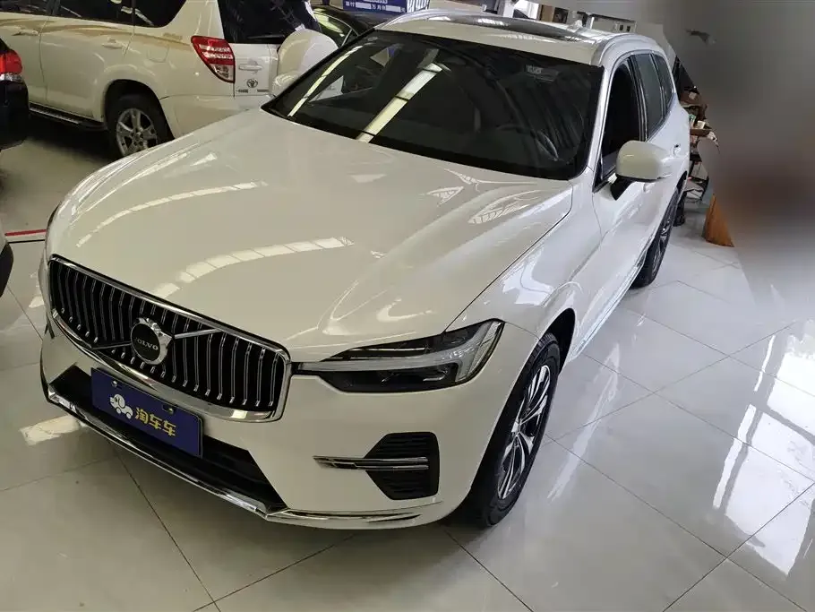 Volvo XC60 2025 из CN, фото 1