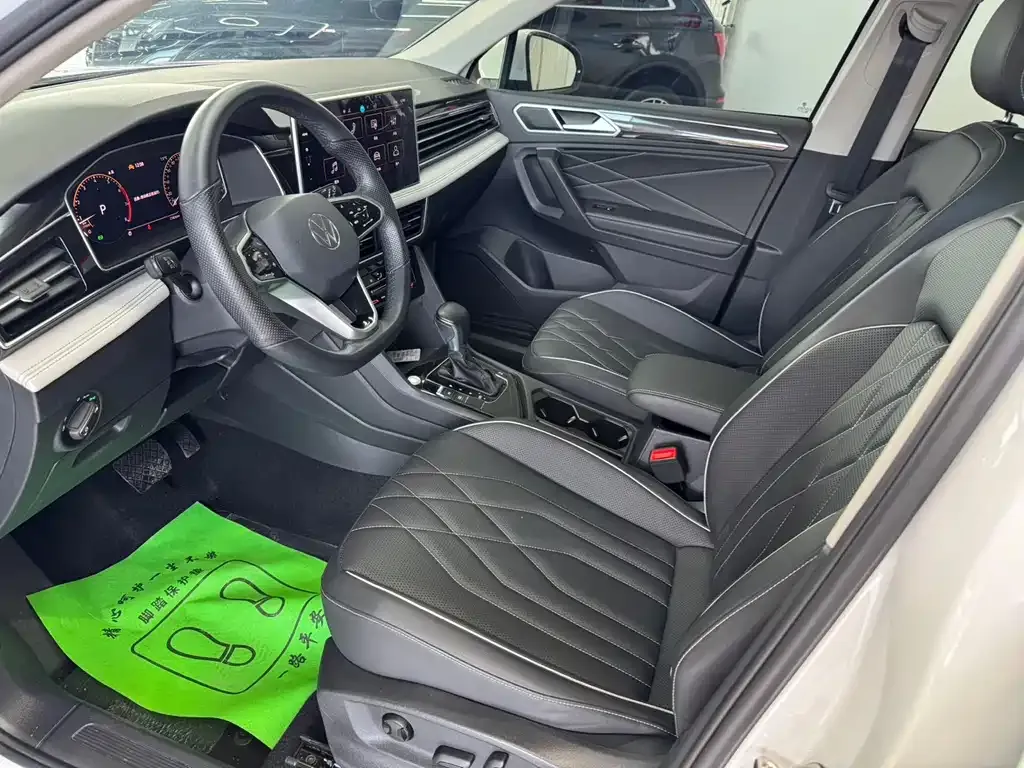 Volkswagen Tiguan L 2022 из CN, фото 5