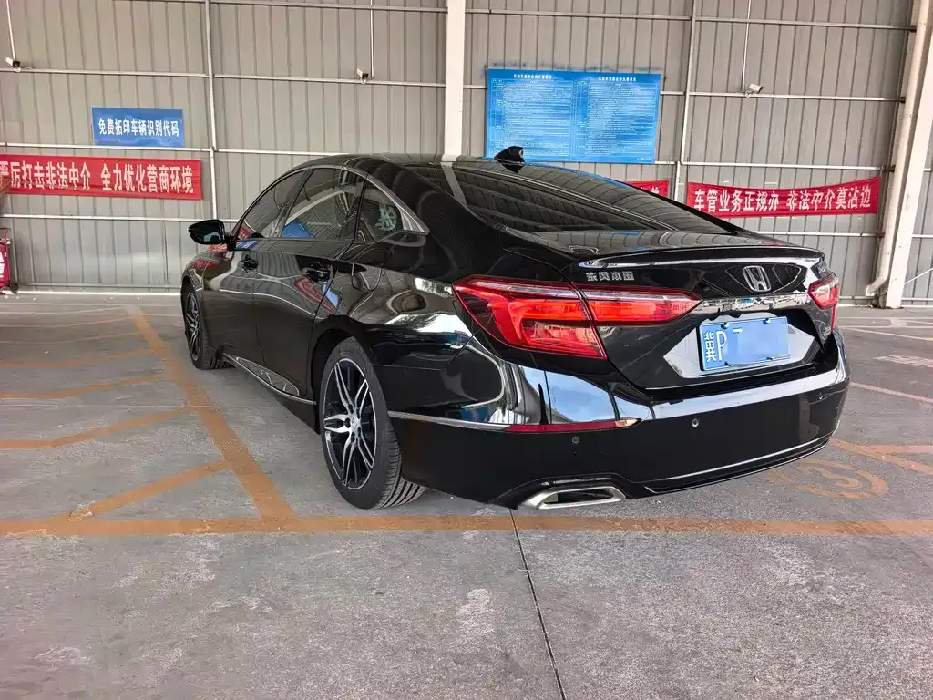 Honda Inspire 2022 из CN, фото 5