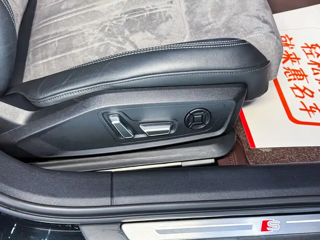 Audi A6L 2024 из CN, фото 7