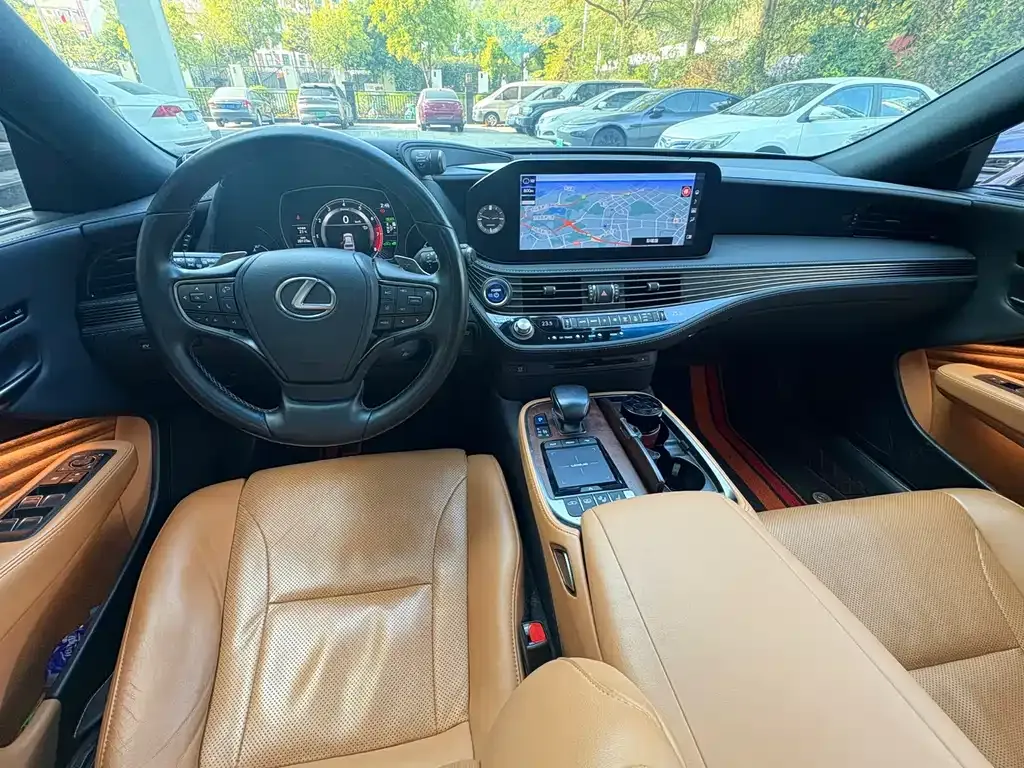 Lexus LS 2021 из CN, фото 5