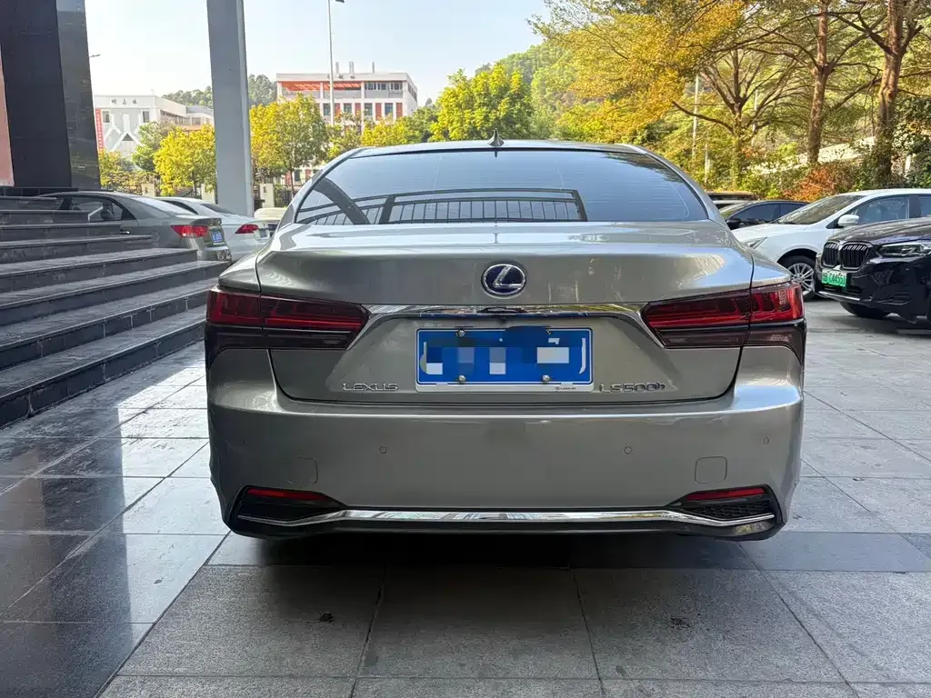 Lexus LS 2021 из CN, фото 2