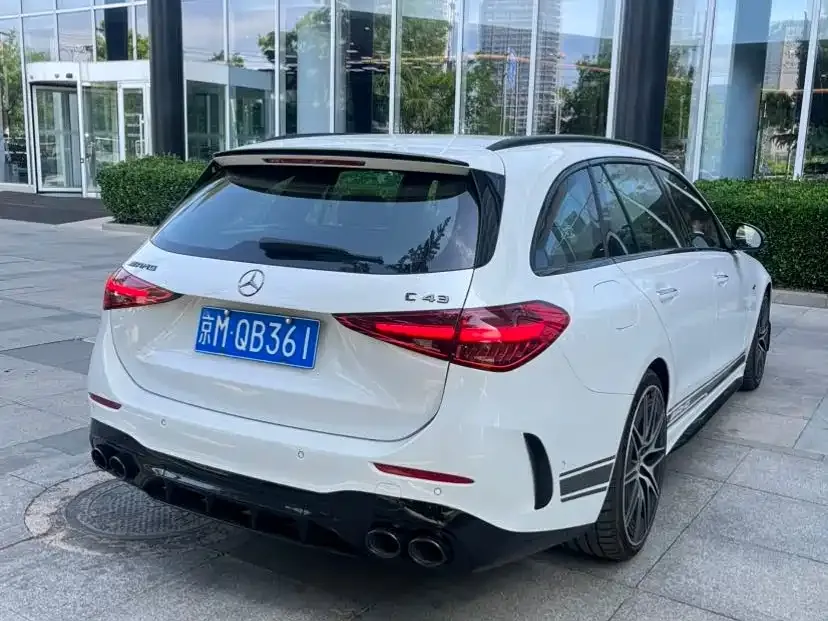 Mercedes-Benz C-Class AMG — фото 6