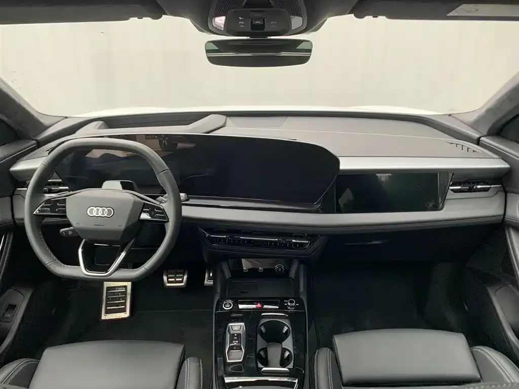 Audi Q6L e-tron — фото 4