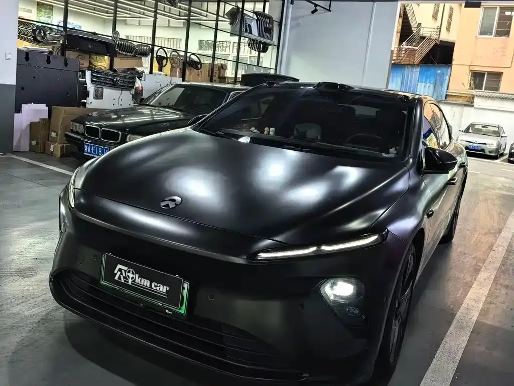NIO ET7