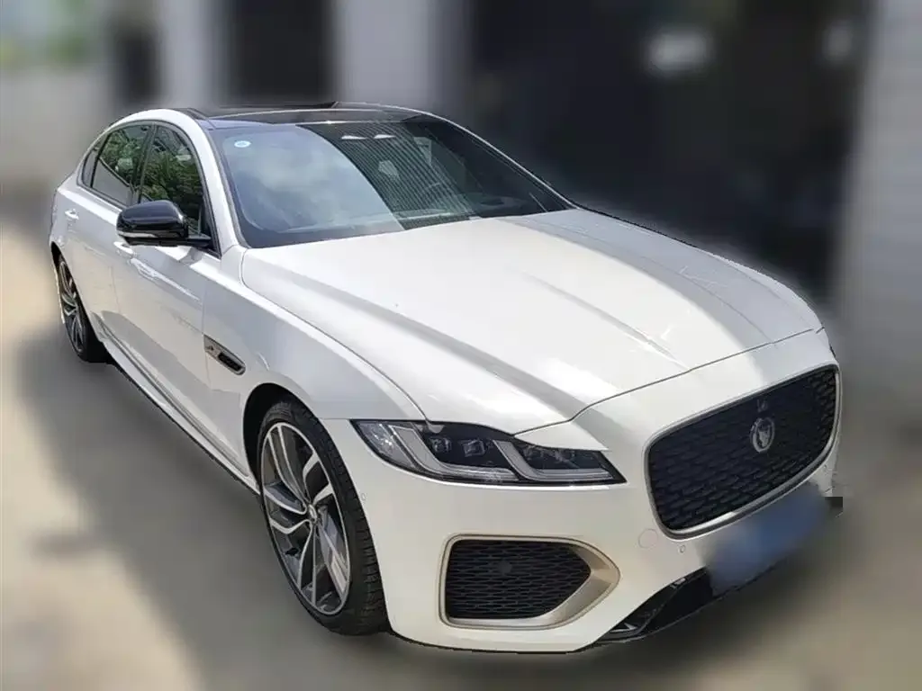 Jaguar XFL — фото 6
