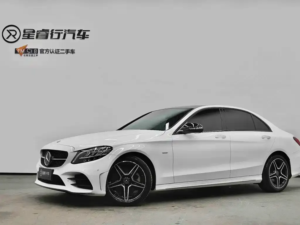 Mercedes-Benz C-Class — фото 1