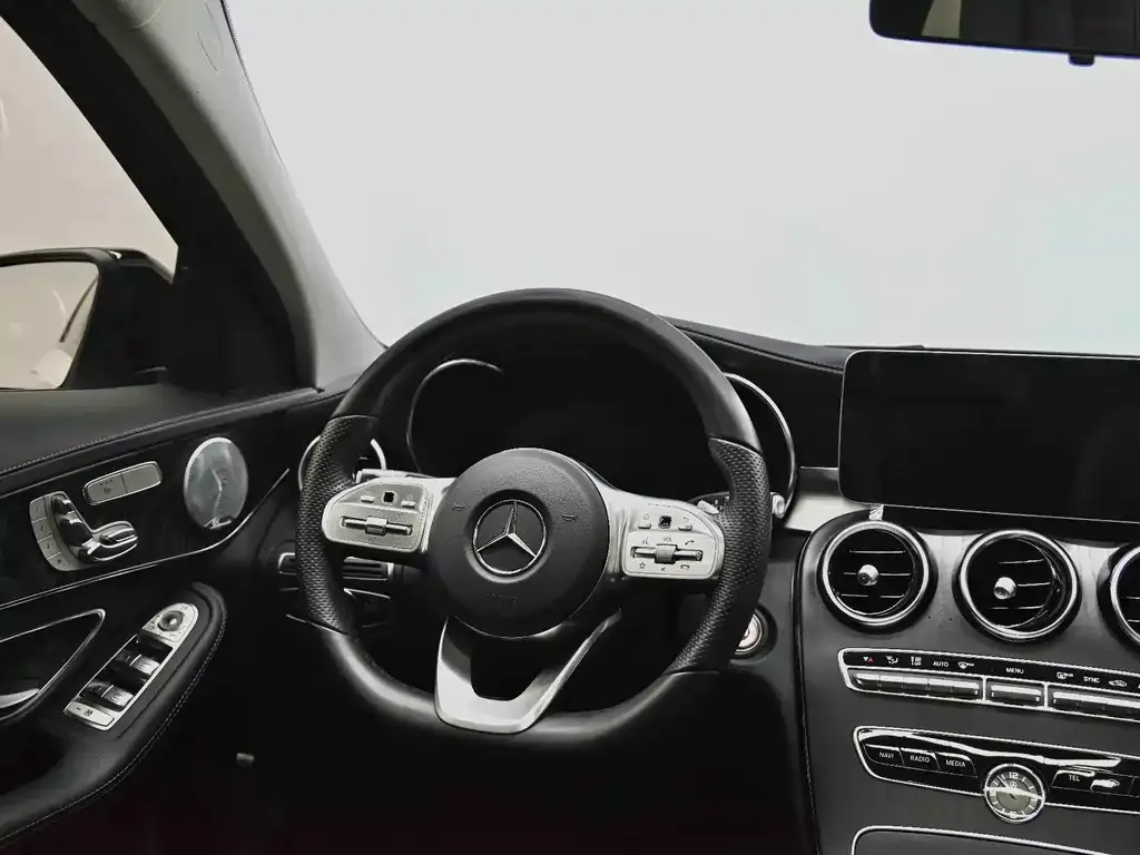 Mercedes-Benz C-Class — фото 7
