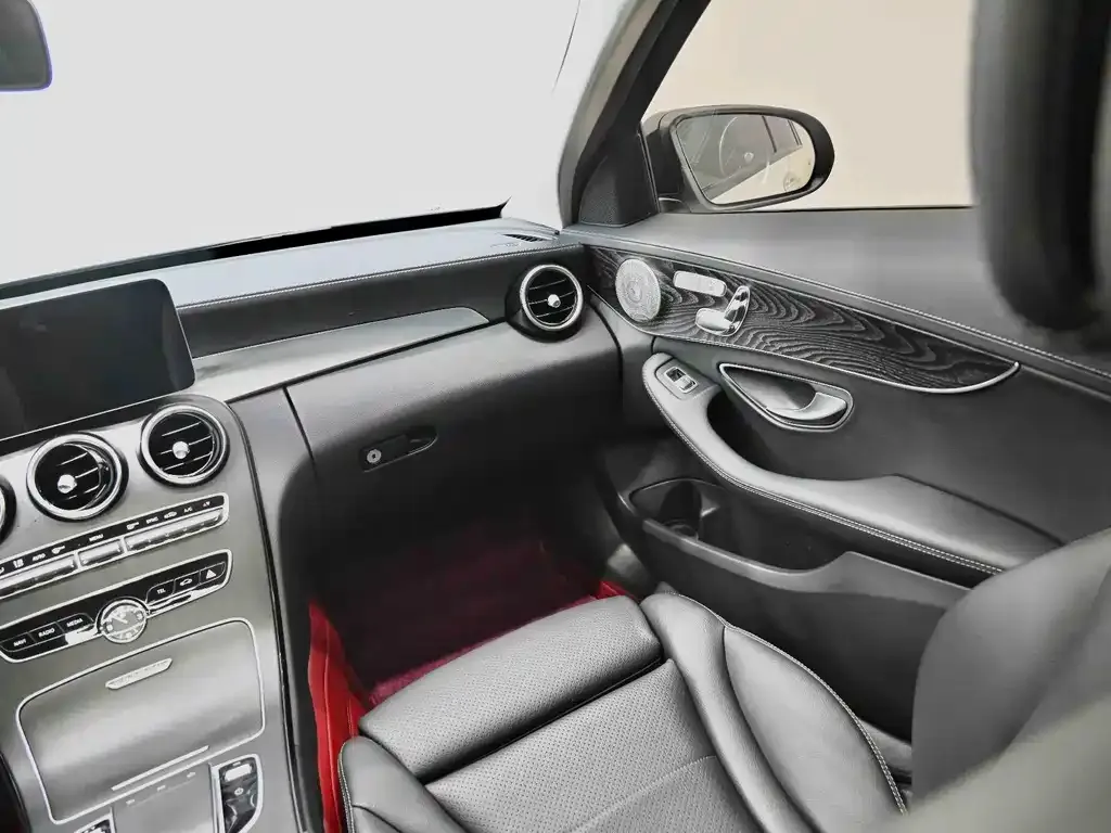 Mercedes-Benz C-Class — фото 10