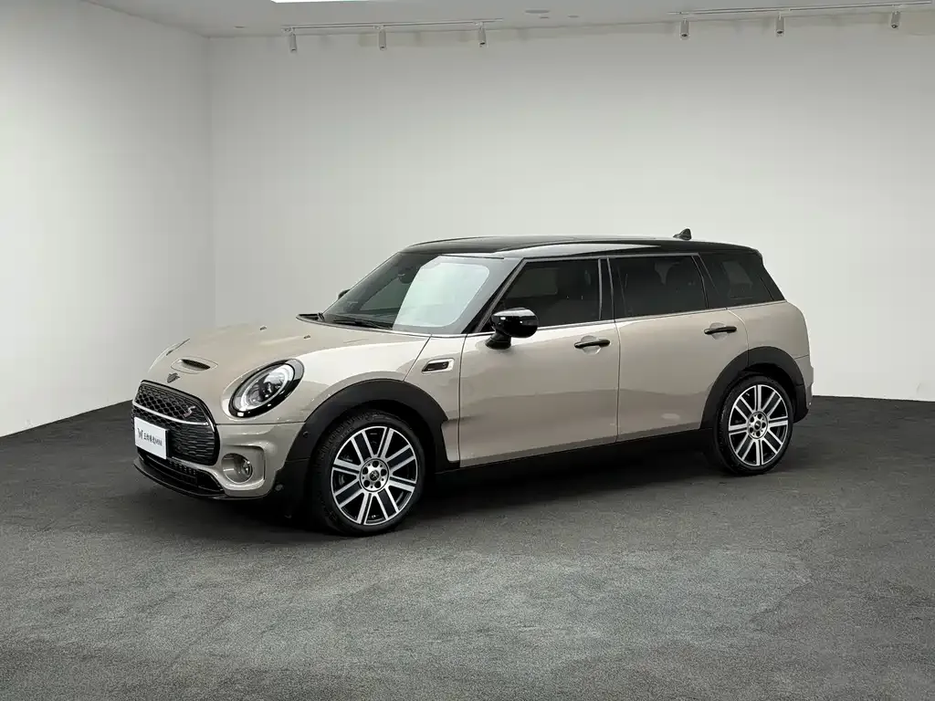 MINI Clubman — фото 8