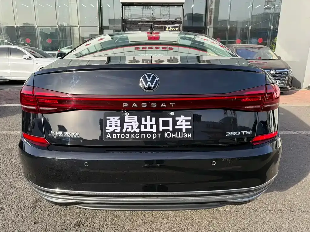 Volkswagen Passat — фото 2