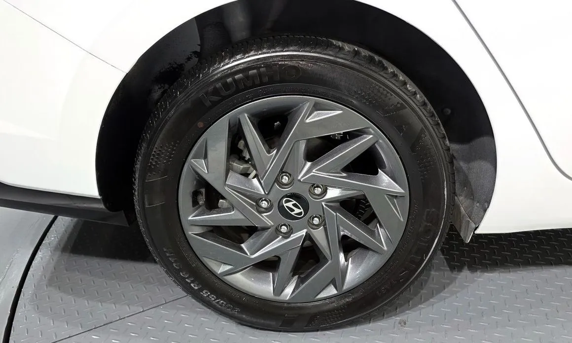 Hyundai AVANTE — фото 7