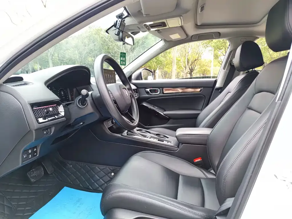 Honda Civic — фото 4