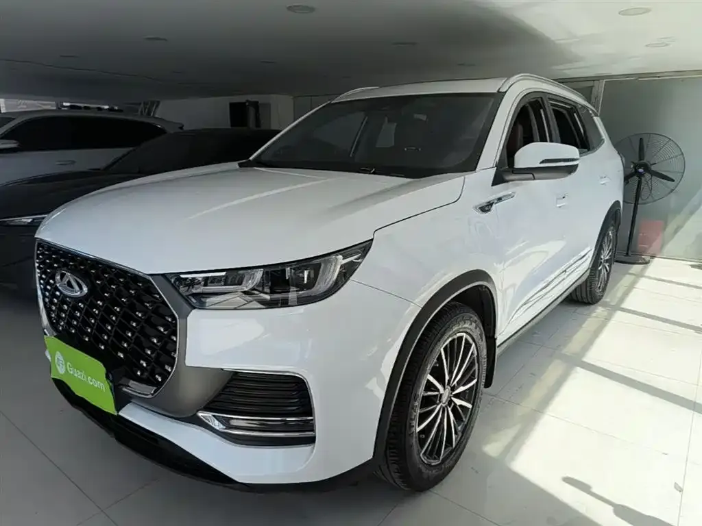 Chery Tiggo 8 PLUS — фото 1
