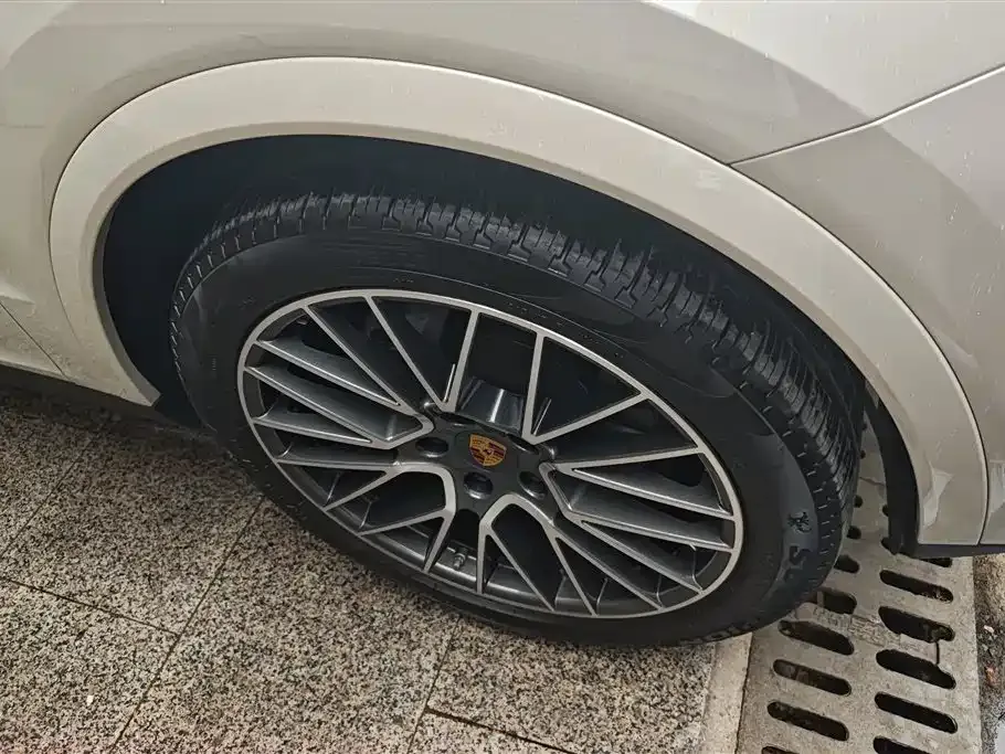 Porsche Cayenne 2021 из CN, фото 7