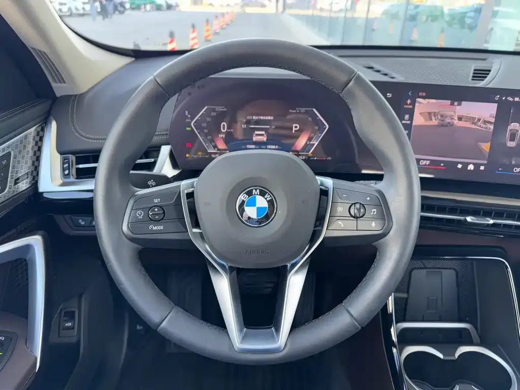 BMW X1 2025 из CN, фото 3