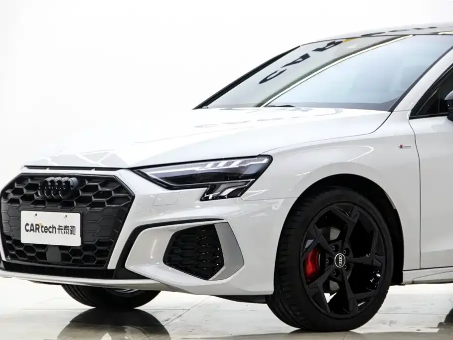 Audi A3 — фото 9