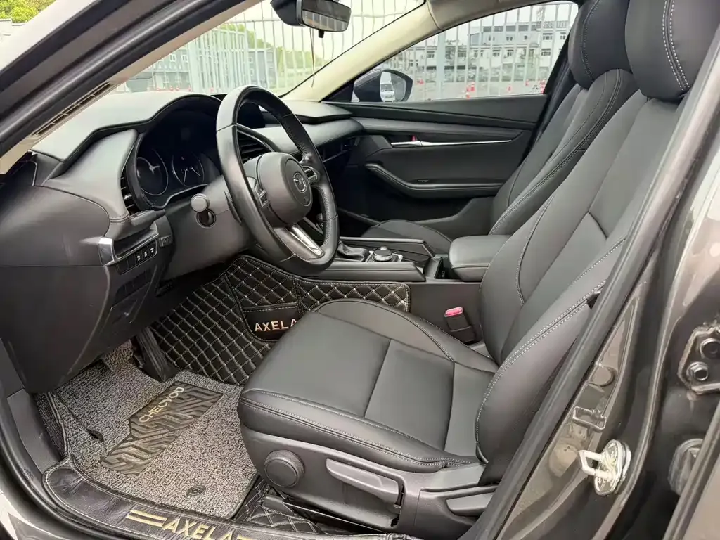 Mazda 3 Axela 2021 из CN, фото 5