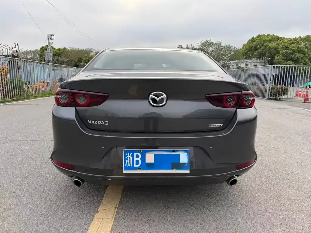 Mazda 3 Axela 2021 из CN, фото 3