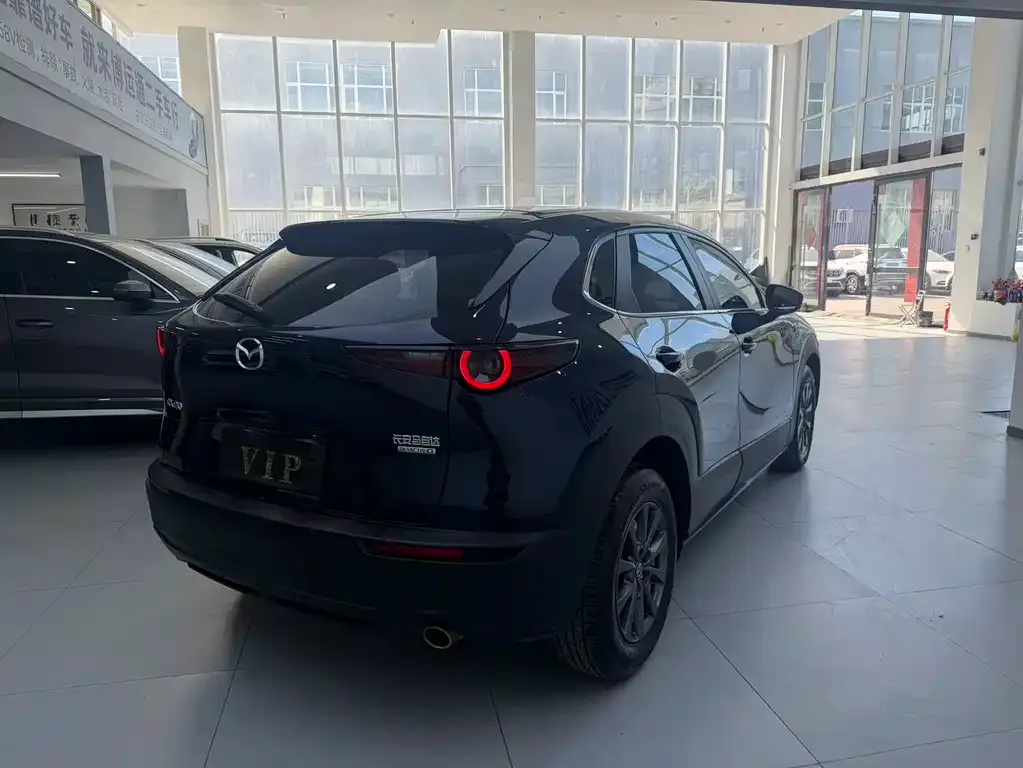 Mazda CX-30 — фото 4