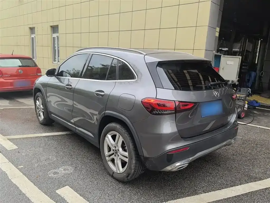 Mercedes-Benz GLA — фото 6
