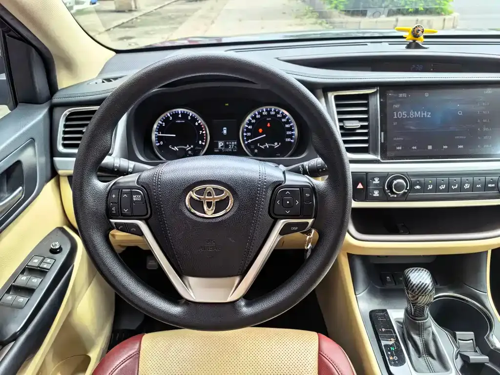 Toyota Highlander 2022 из CN, фото 9