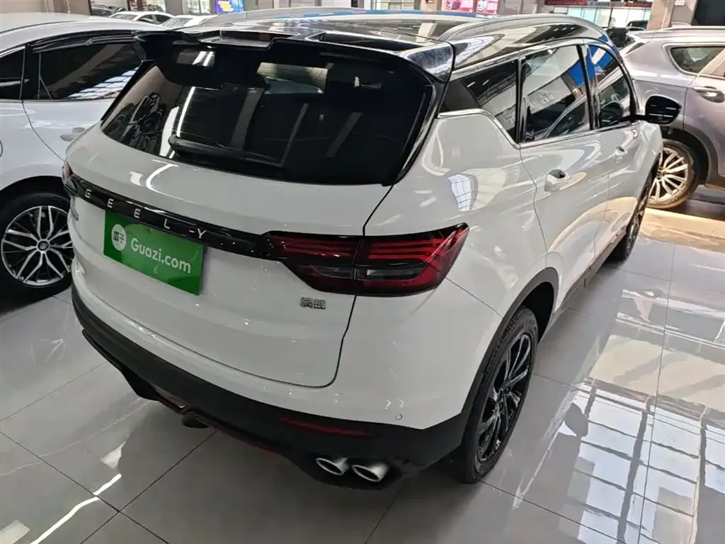 Geely Binyue — фото 10