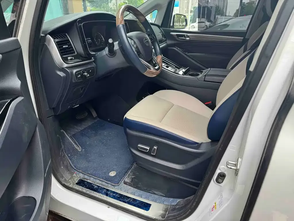 GAC Motor Trumpchi M8 — фото 4