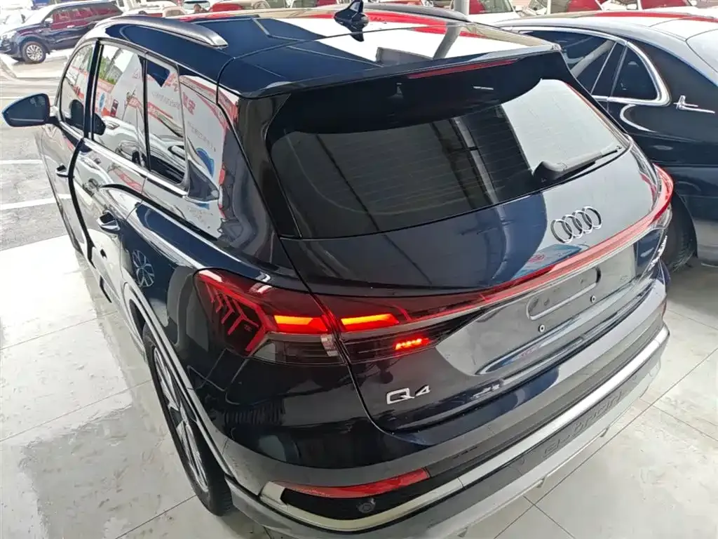 Audi Q4 e-tron 2023 из CN, фото 8