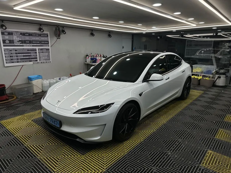 Tesla Model 3 — фото 9