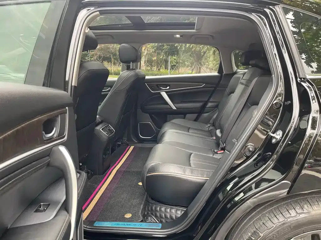 Honda Avancier 2023 из CN, фото 3