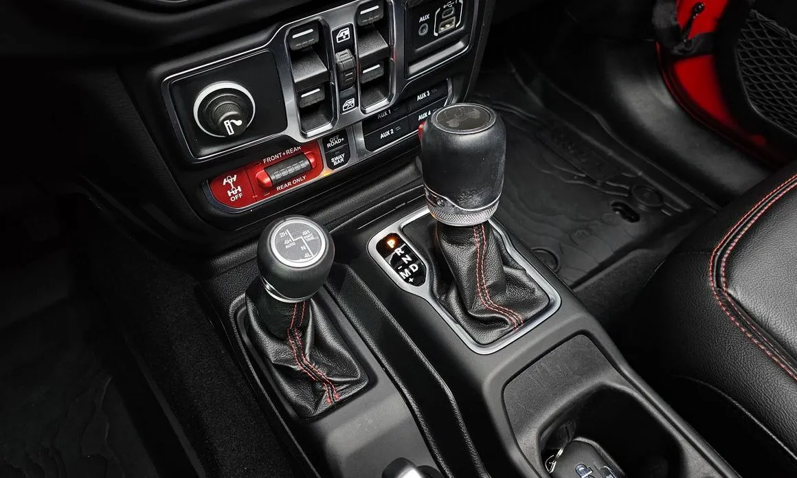 Jeep Wrangler 2021 из KR, фото 4
