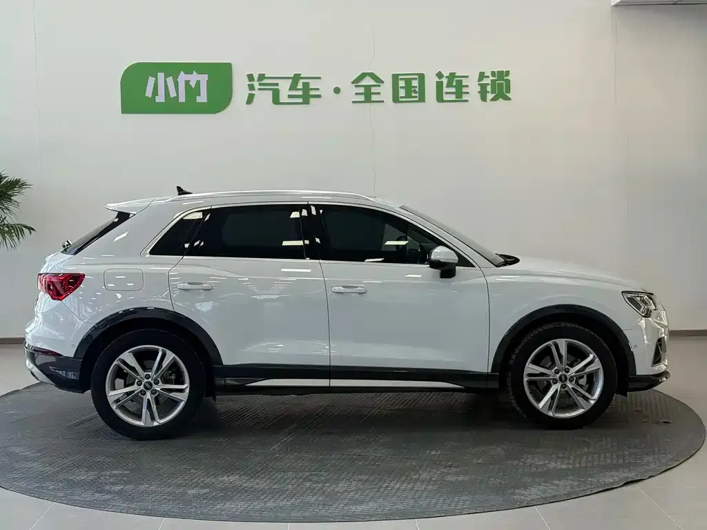 Audi Q3 — фото 9