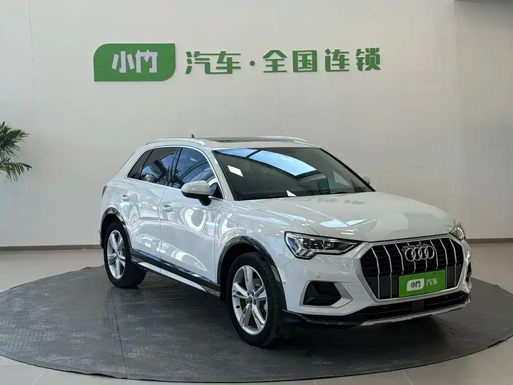 Audi Q3 — фото 7