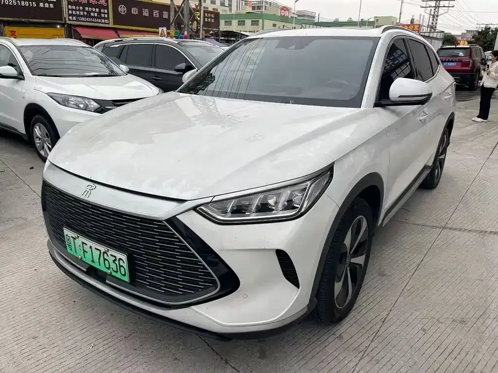 BYD PLUS New Energy