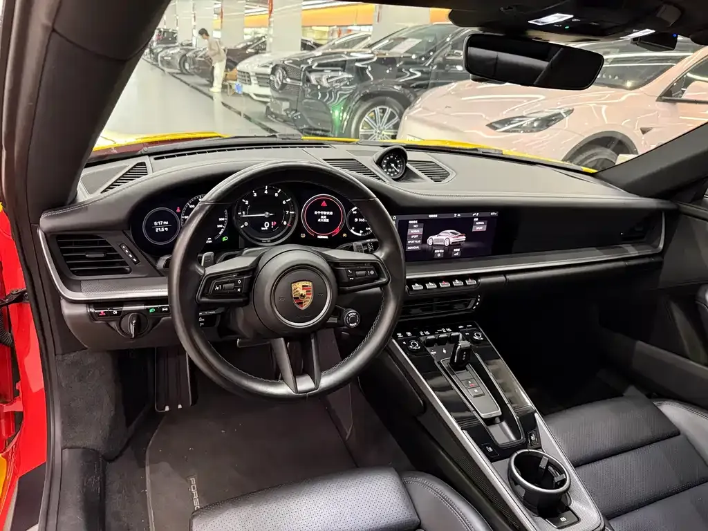 Porsche 911 2021 из CN, фото 8