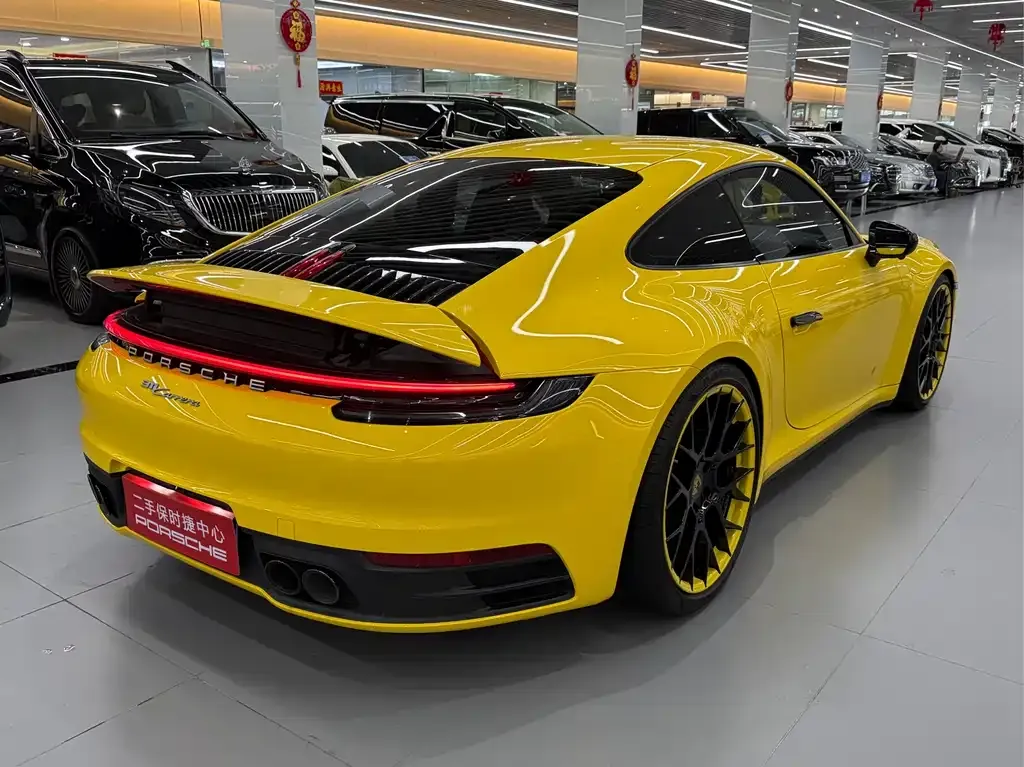 Porsche 911 2021 из CN, фото 9