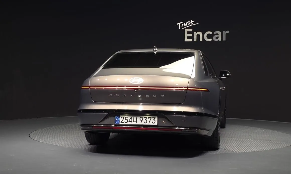 Hyundai Grandeur 2023 из KR, фото 3