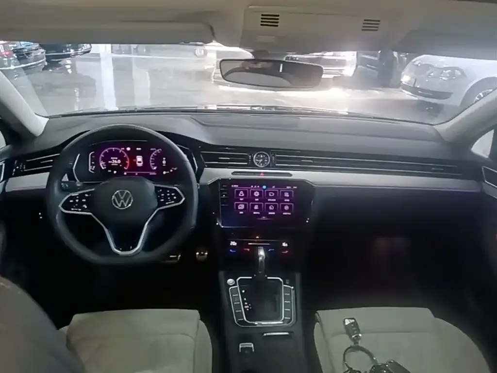 Volkswagen Magotan 2022 из CN, фото 2