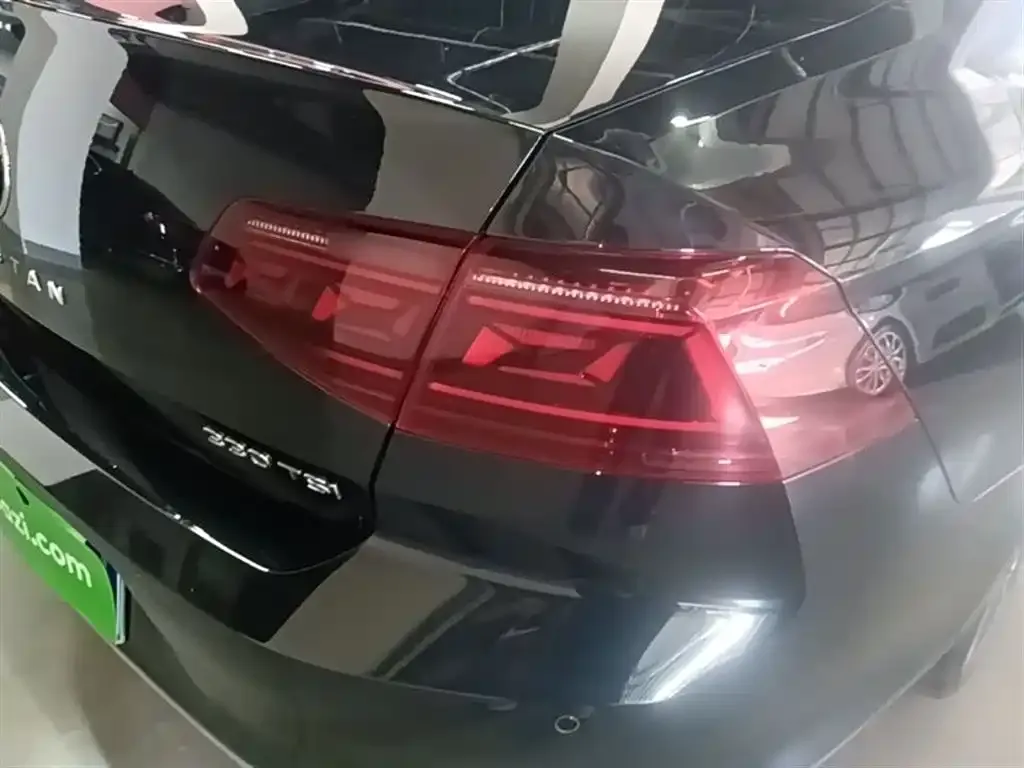 Volkswagen Magotan 2022 из CN, фото 3