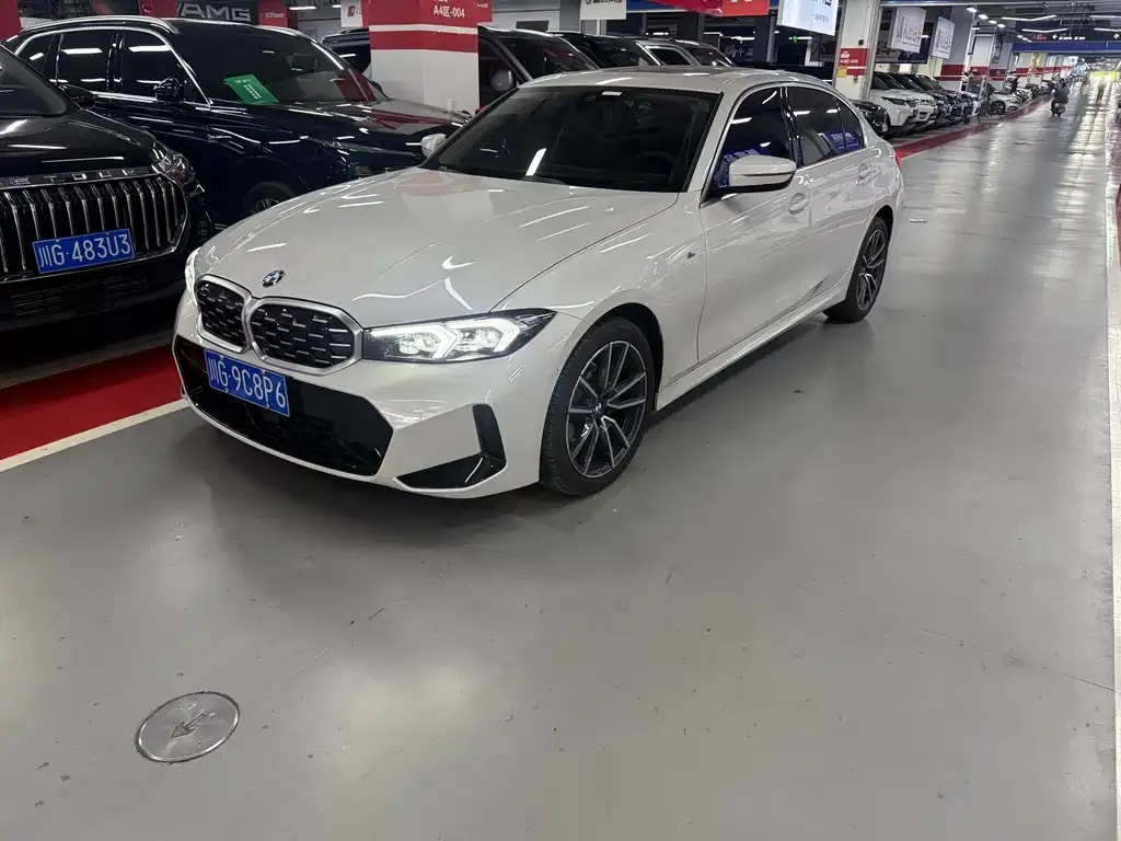 BMW 3 Series — фото 1