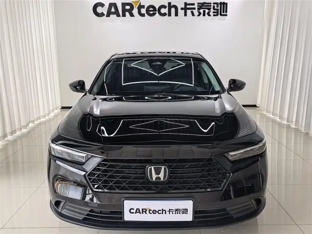 Honda Accord — фото 4